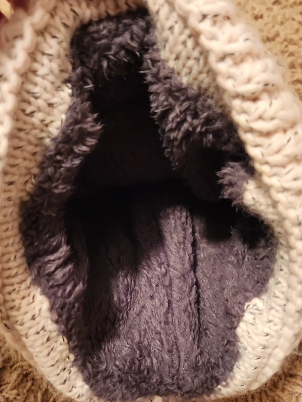 NWT Carhartt Cream Chunky Knit Pom Beanie - Picture 3 of 9